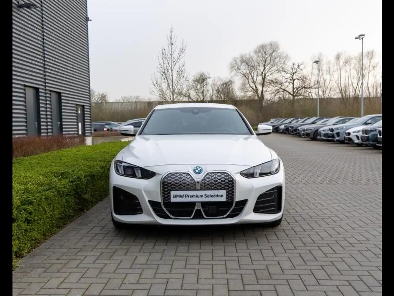 BMW i4 2