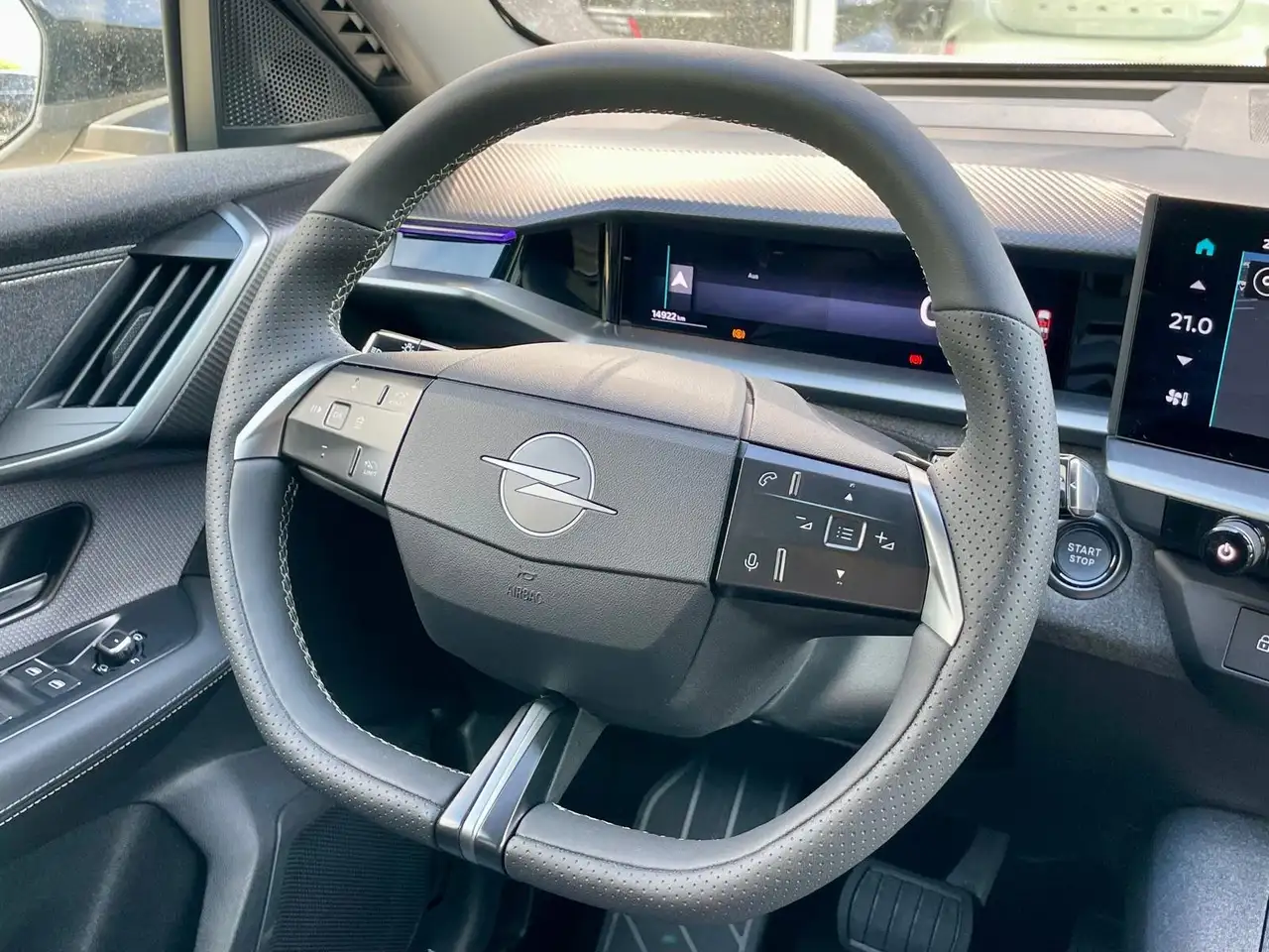Opel Grandland 11