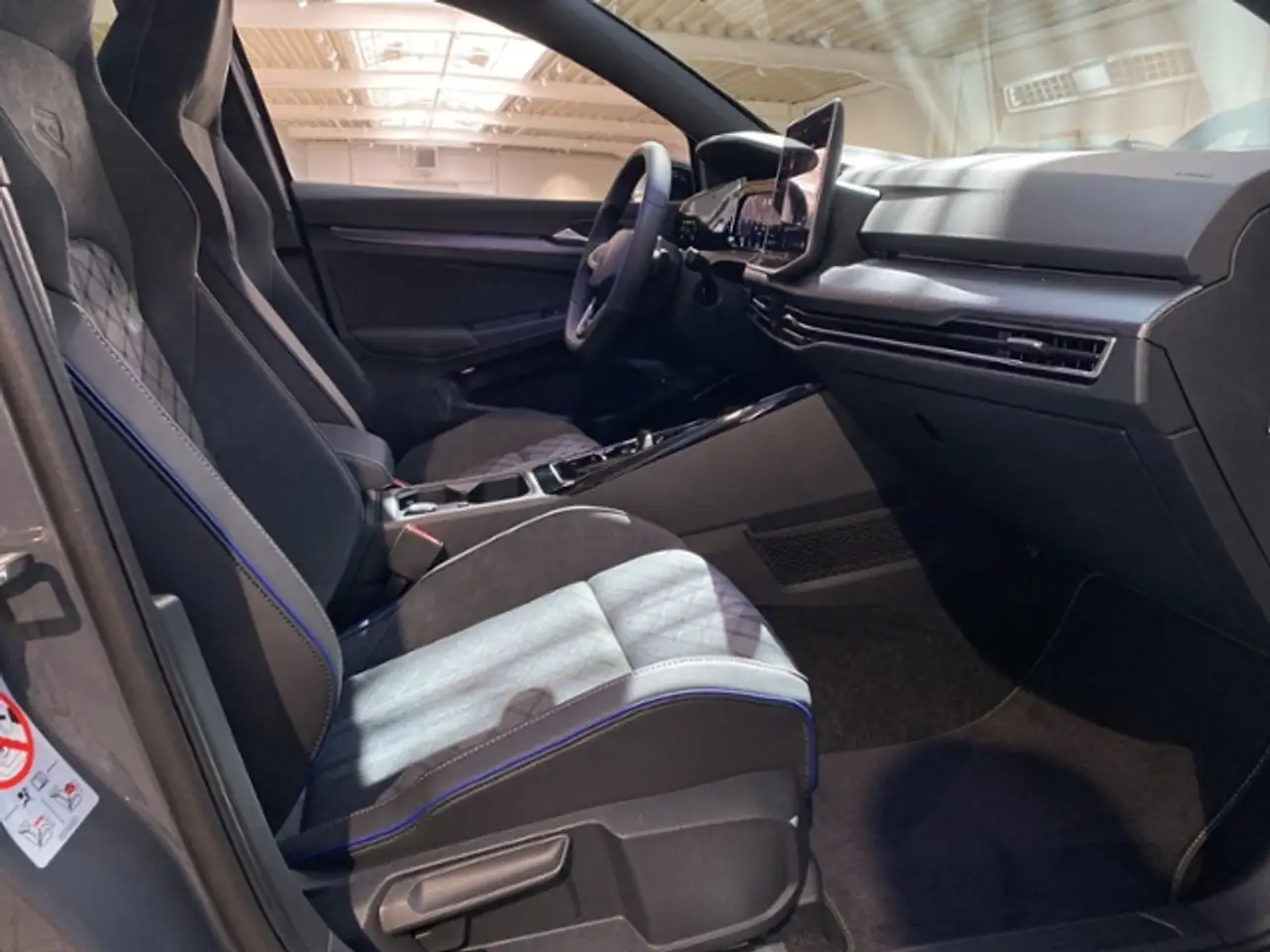Volkswagen Golf 12