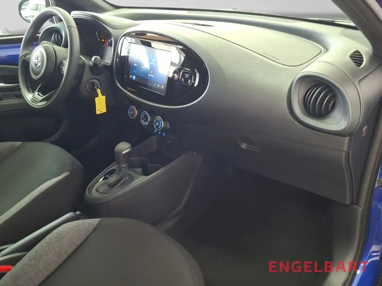 Toyota Aygo X 11