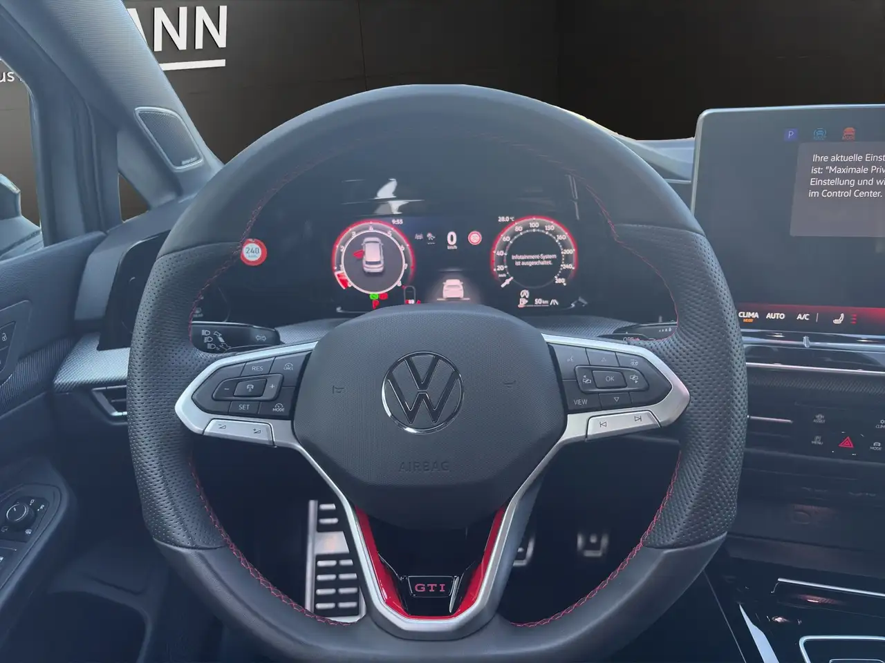 Volkswagen Golf 9