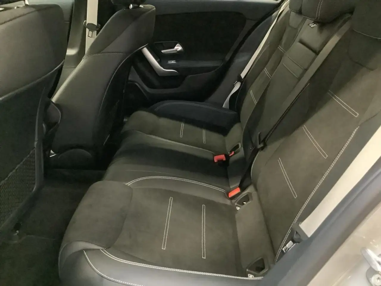 Mercedes-Benz A 200 13
