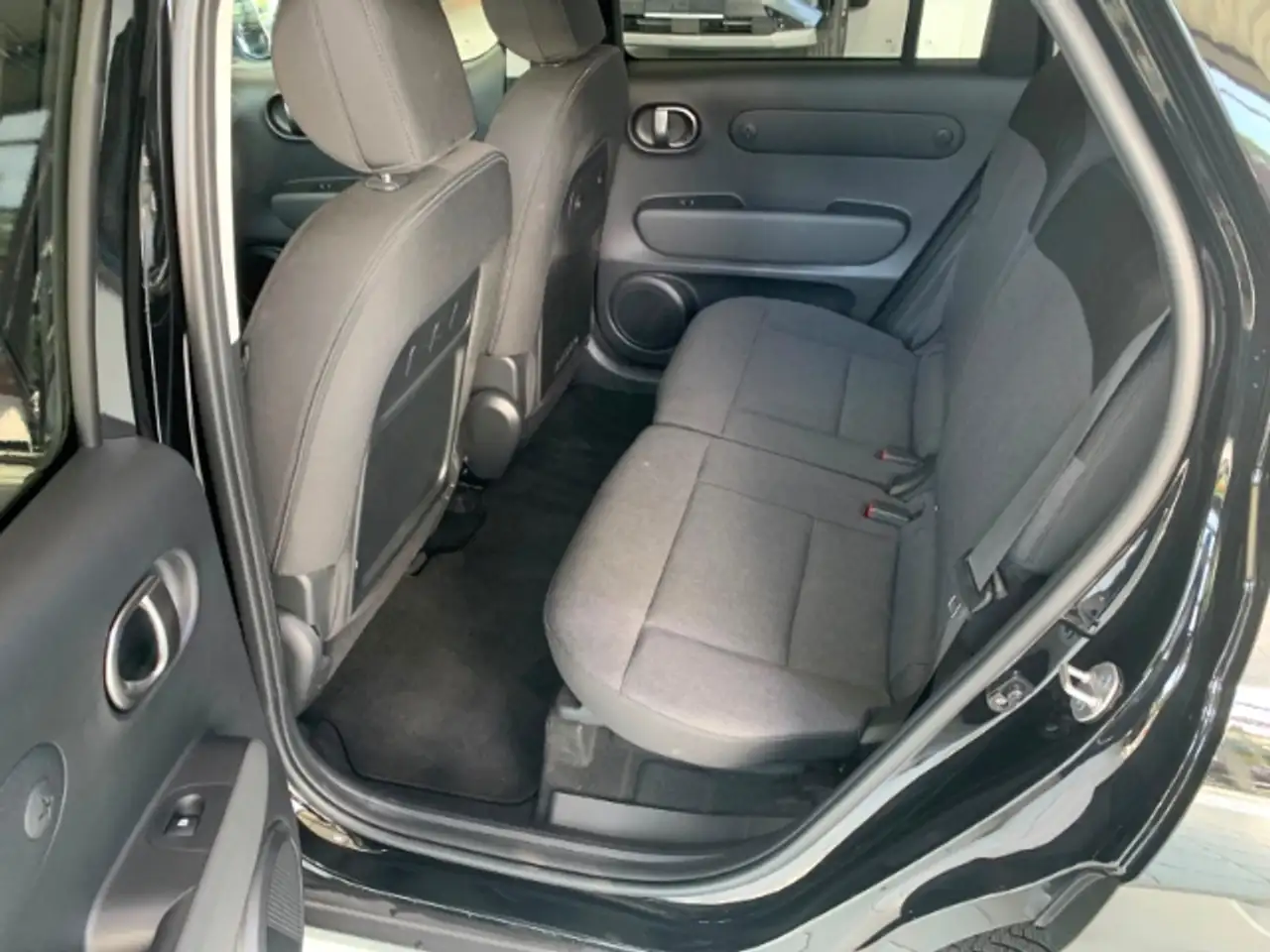 Hyundai Inster 9