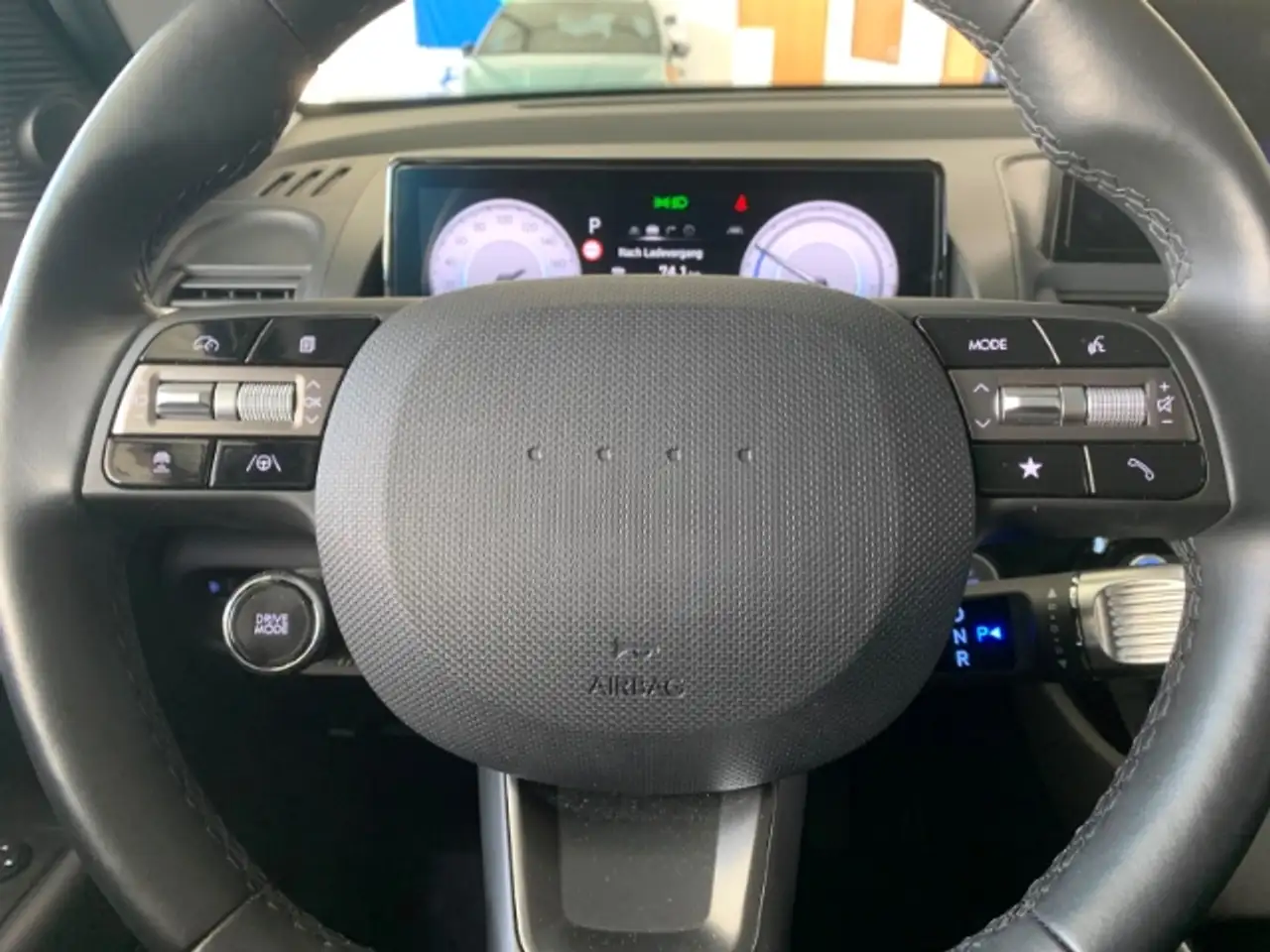 Hyundai Inster 12