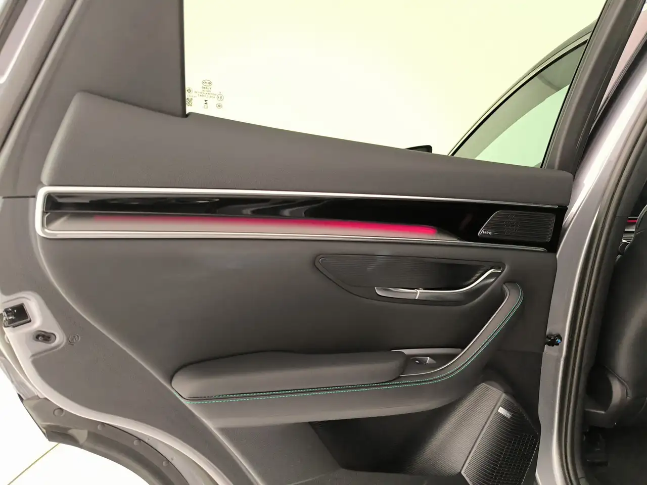 BYD Seal 12