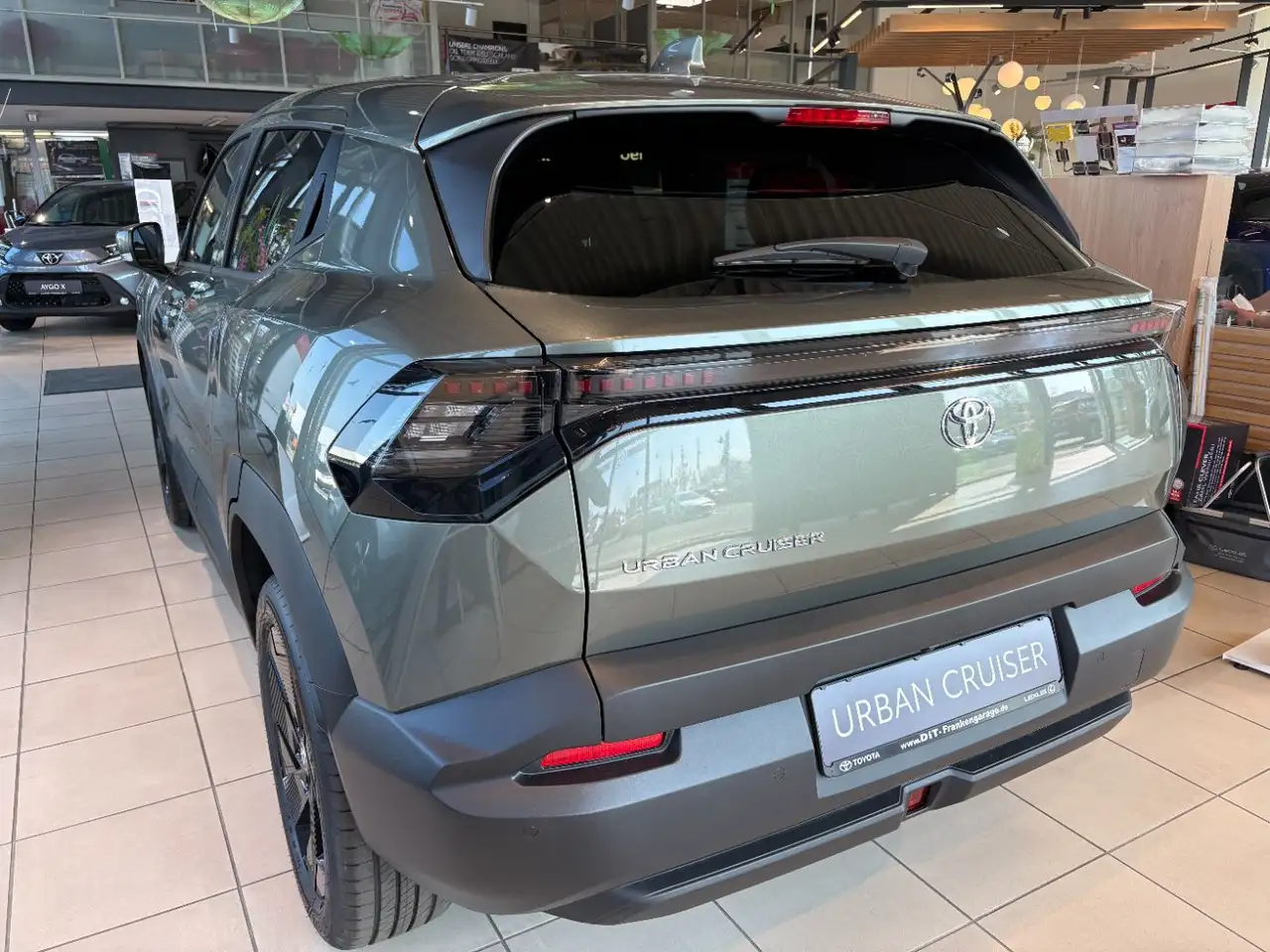 Toyota Urban 4
