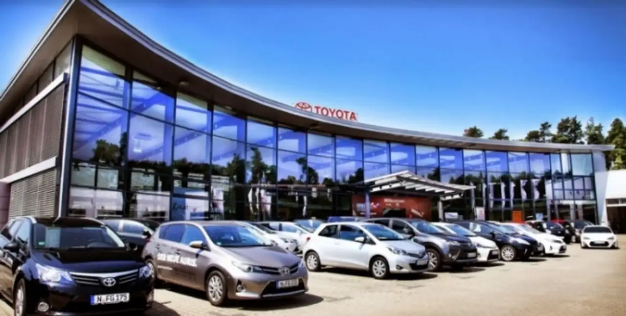Toyota Urban 15