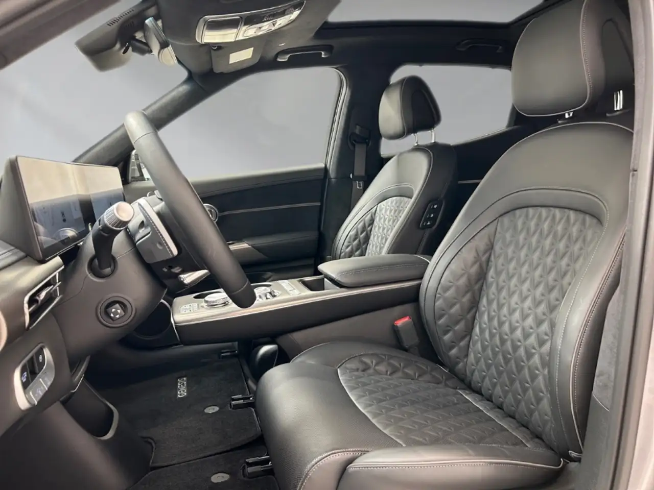 Genesis GV60 10