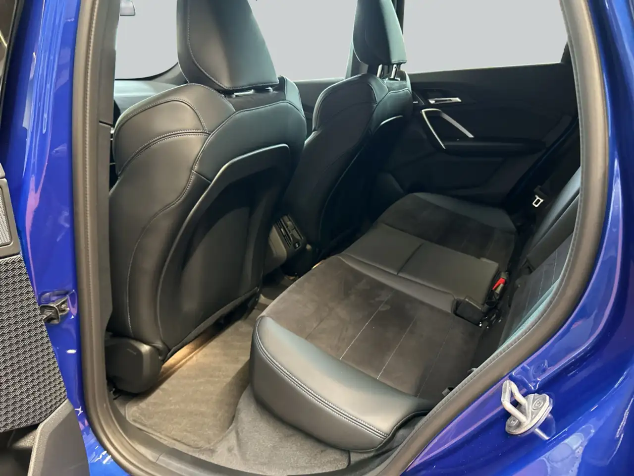 BMW X1 13