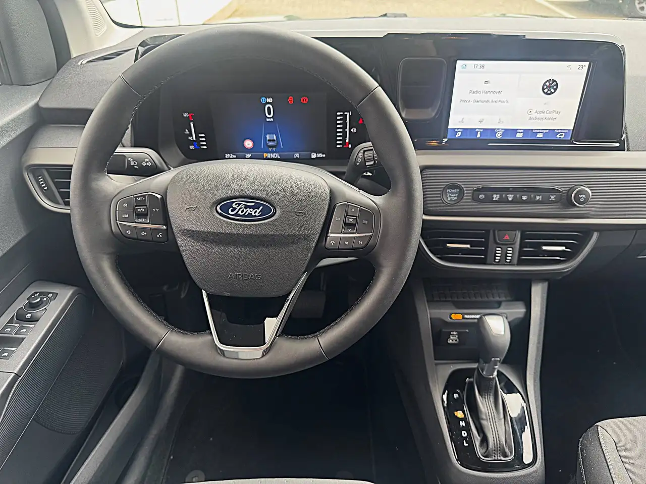 Ford Tourneo 12