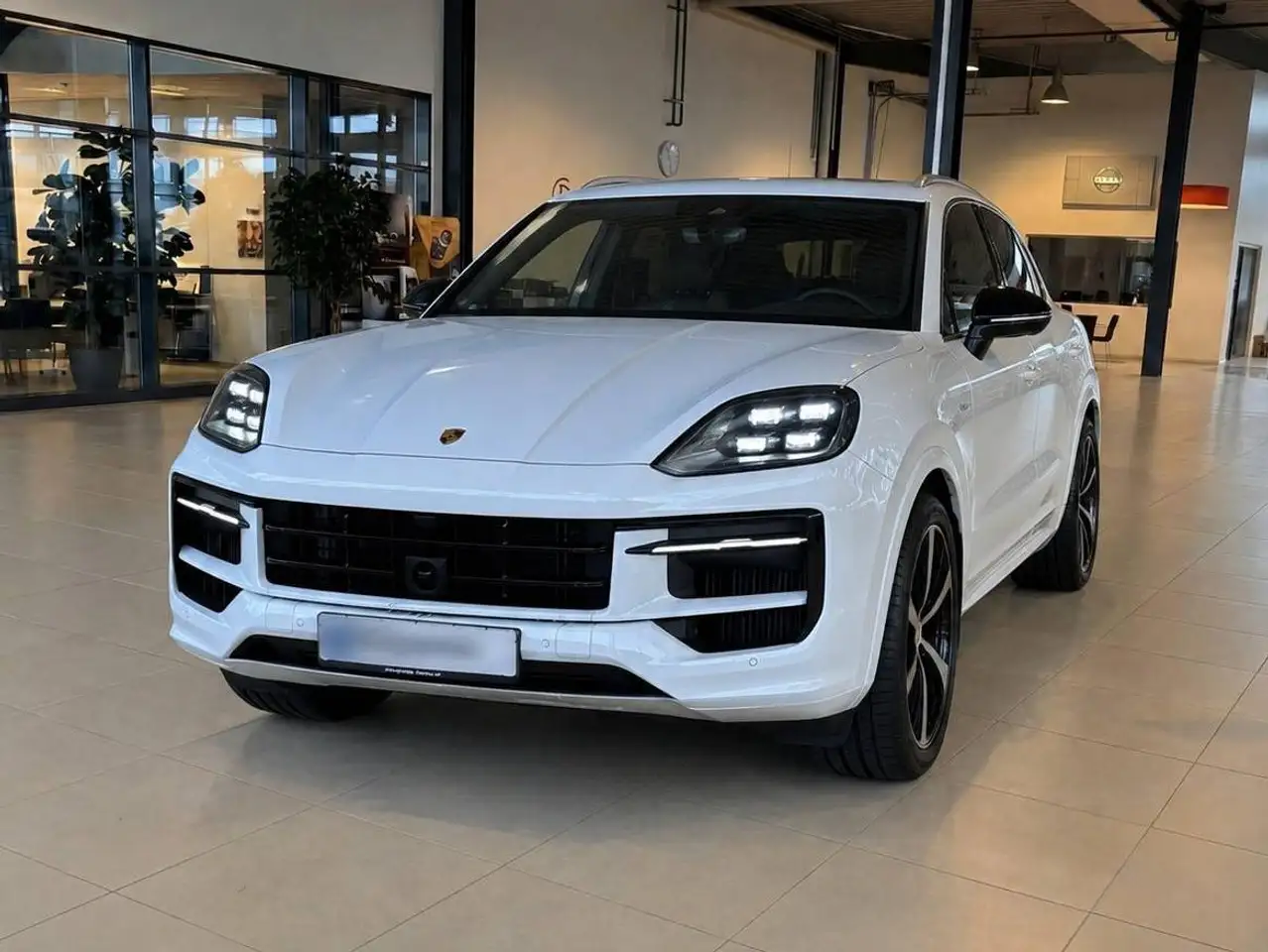 Porsche Cayenne 2