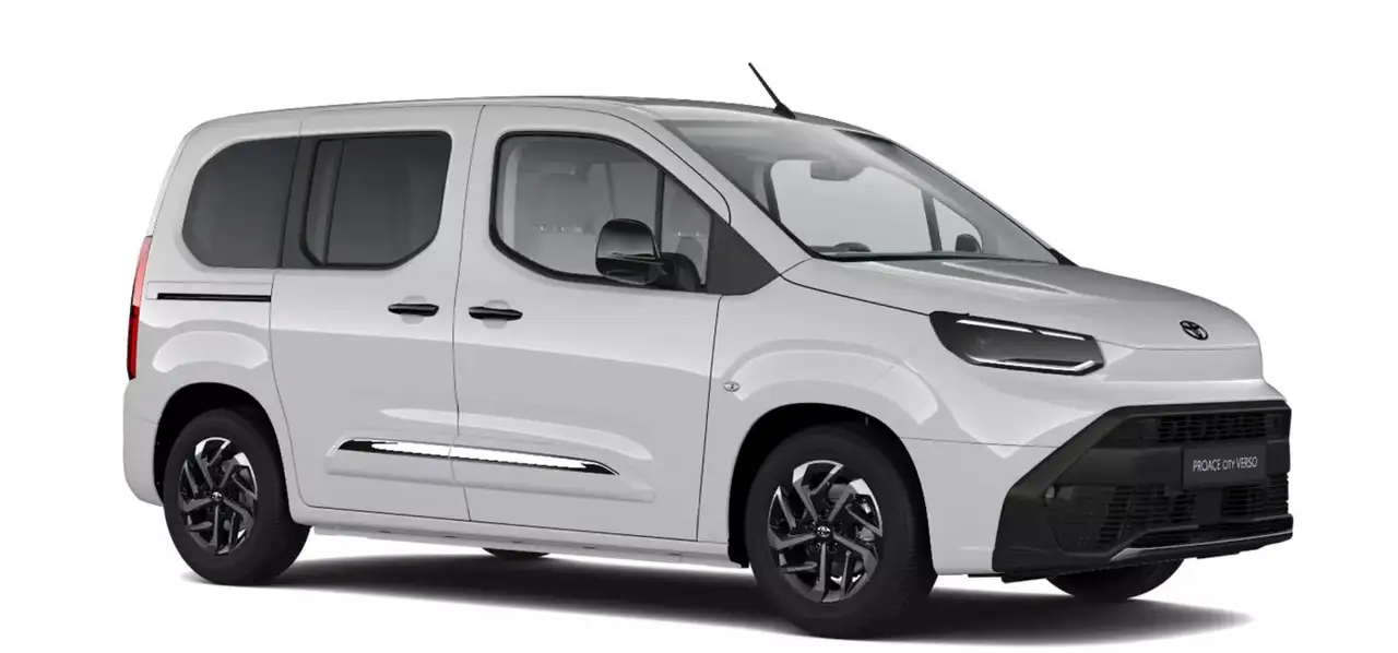Toyota Proace 8