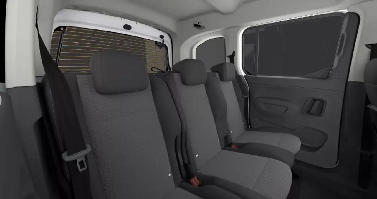 Toyota Proace 14