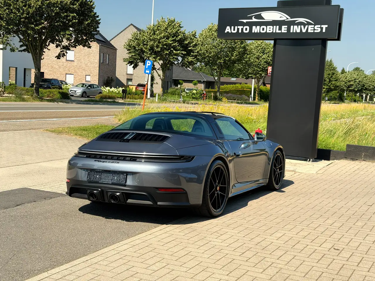 Porsche 992 5