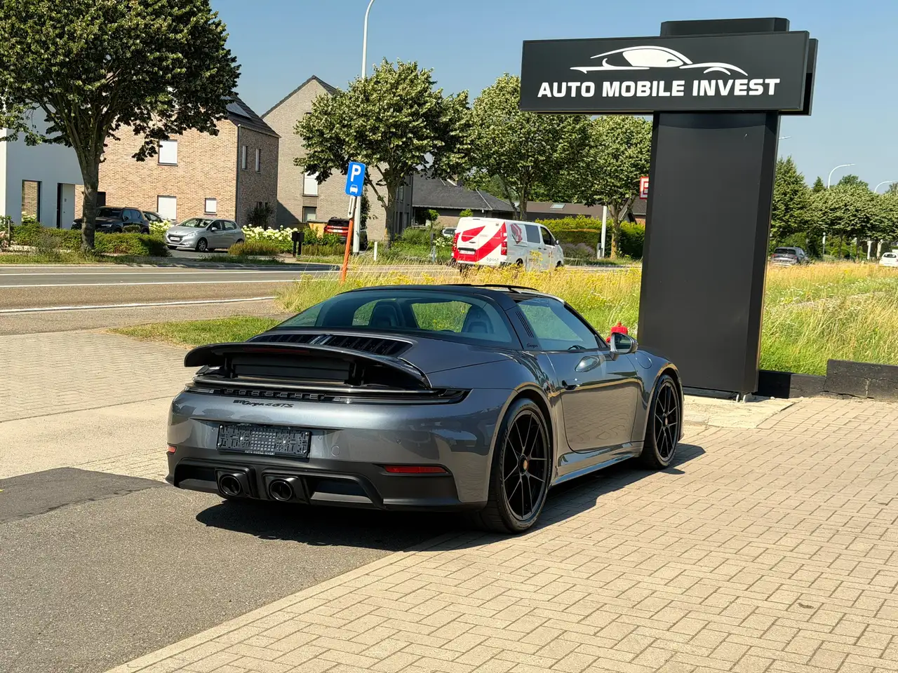 Porsche 992 6