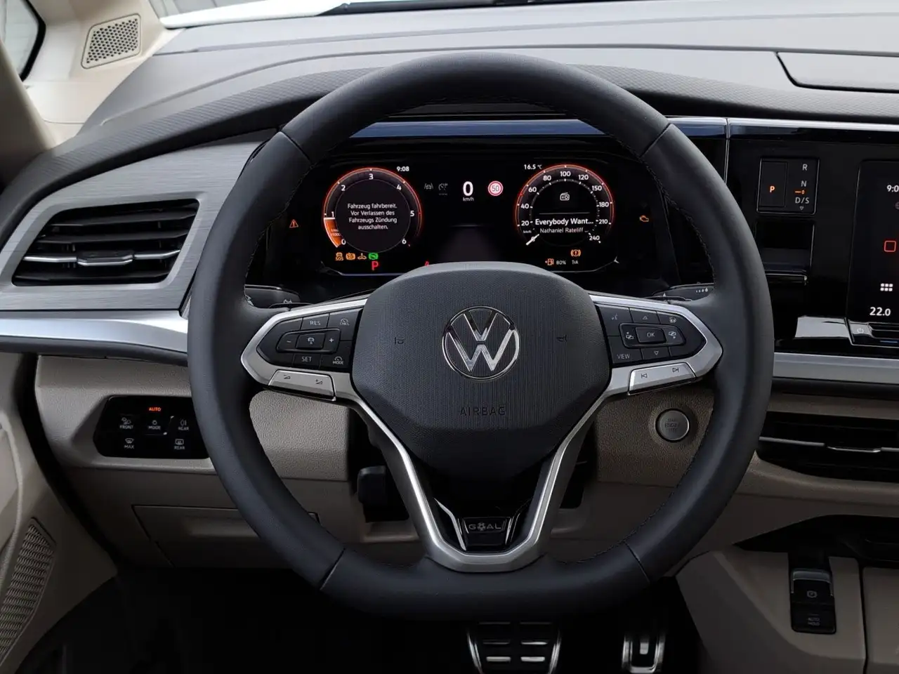 Volkswagen T7 Multivan 9