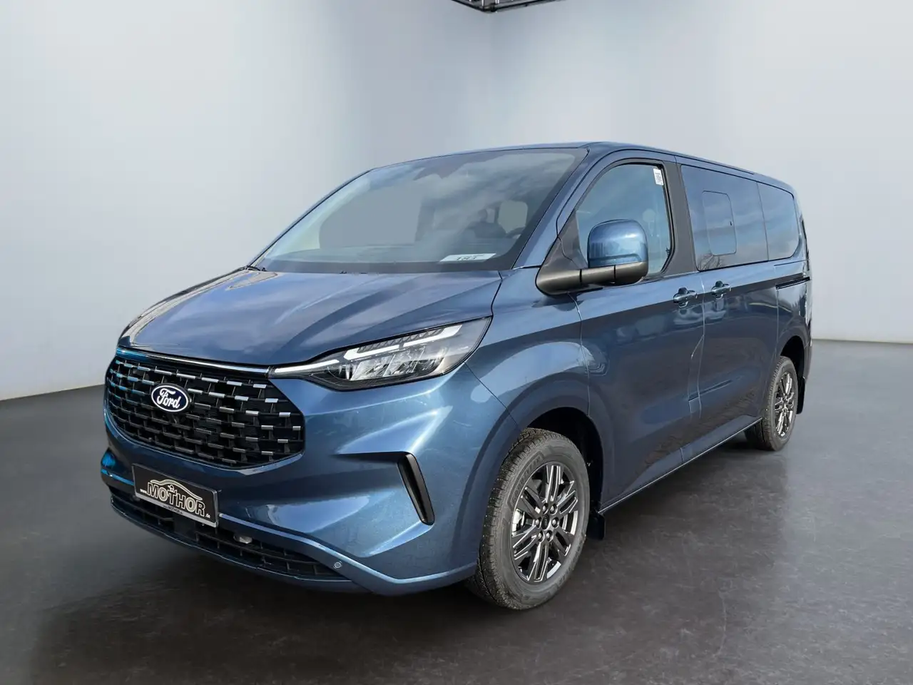 Ford Tourneo 2