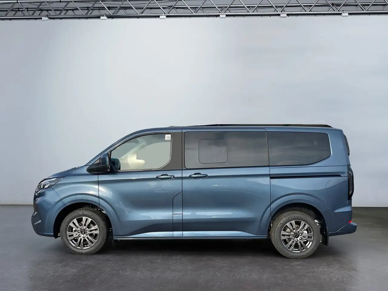 Ford Tourneo 3