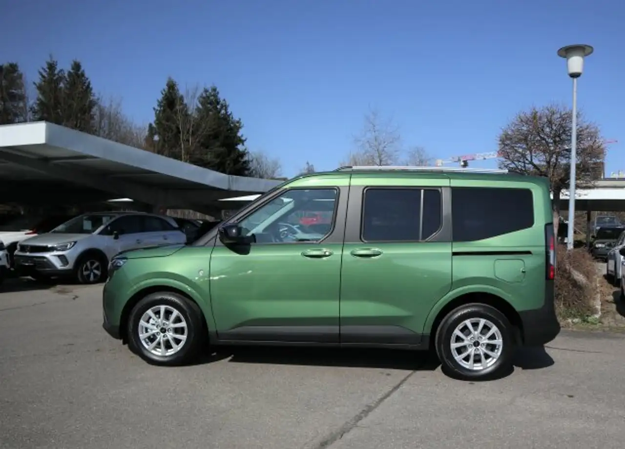 Ford Tourneo 4
