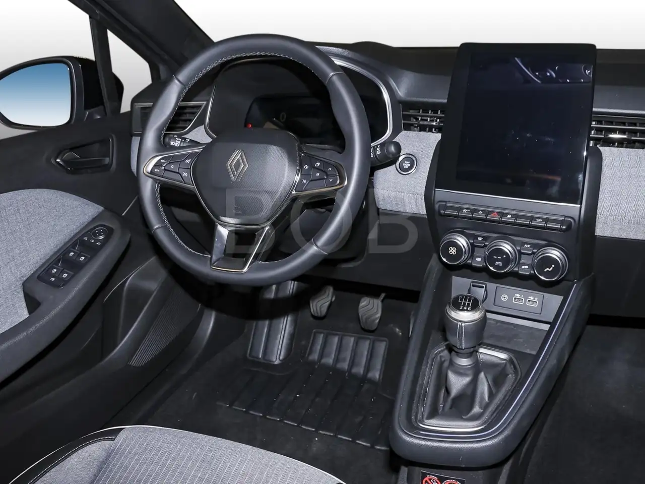 Renault Clio V 6