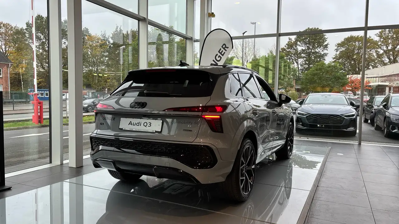 Audi Q3 5