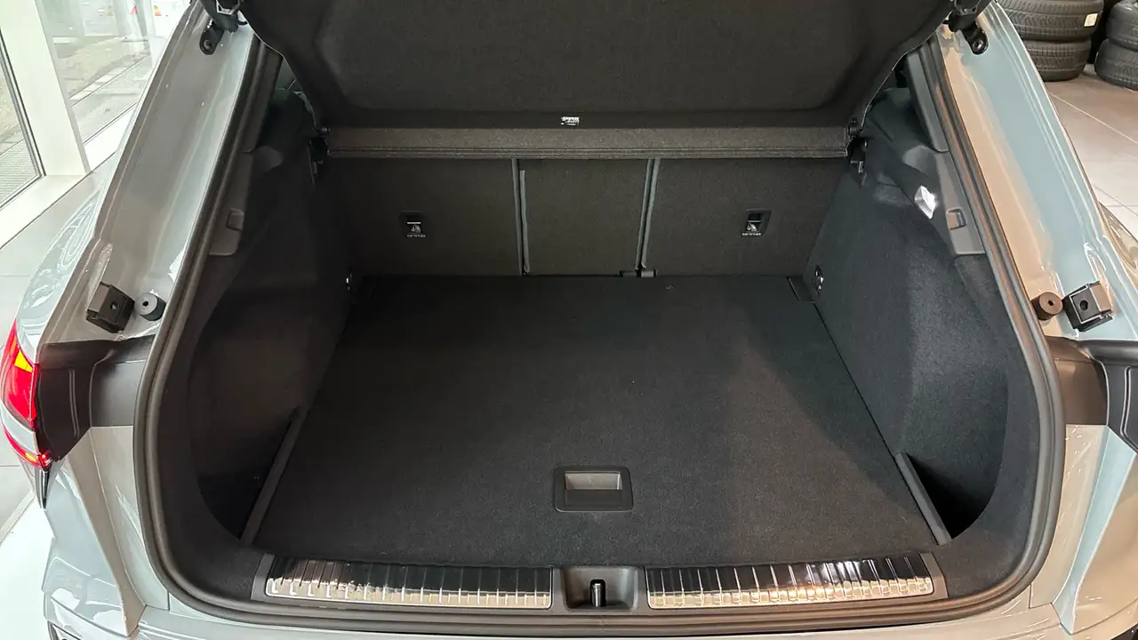 Audi Q3 14