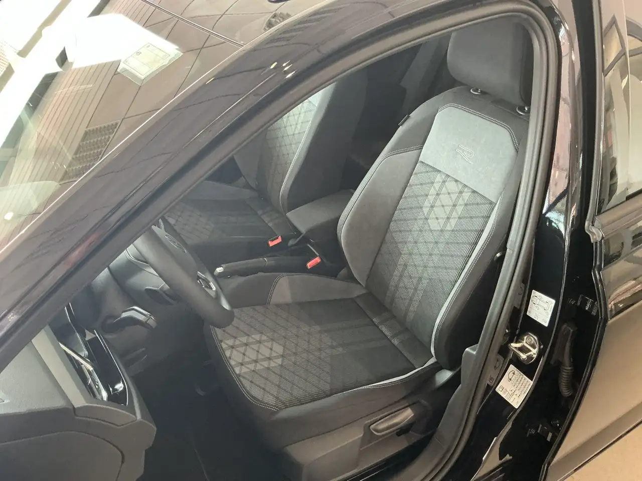 Volkswagen Taigo 11
