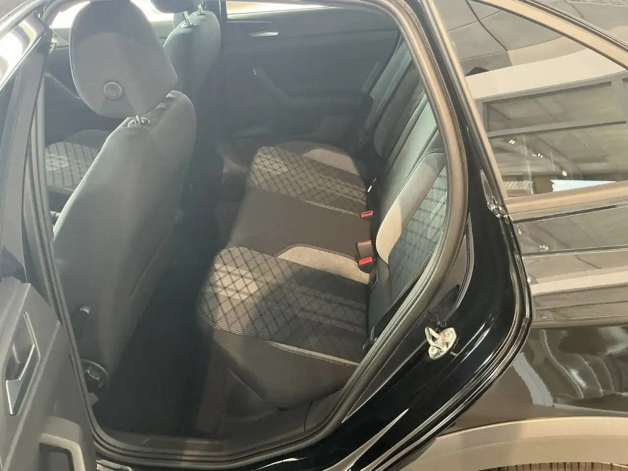 Volkswagen Taigo 12