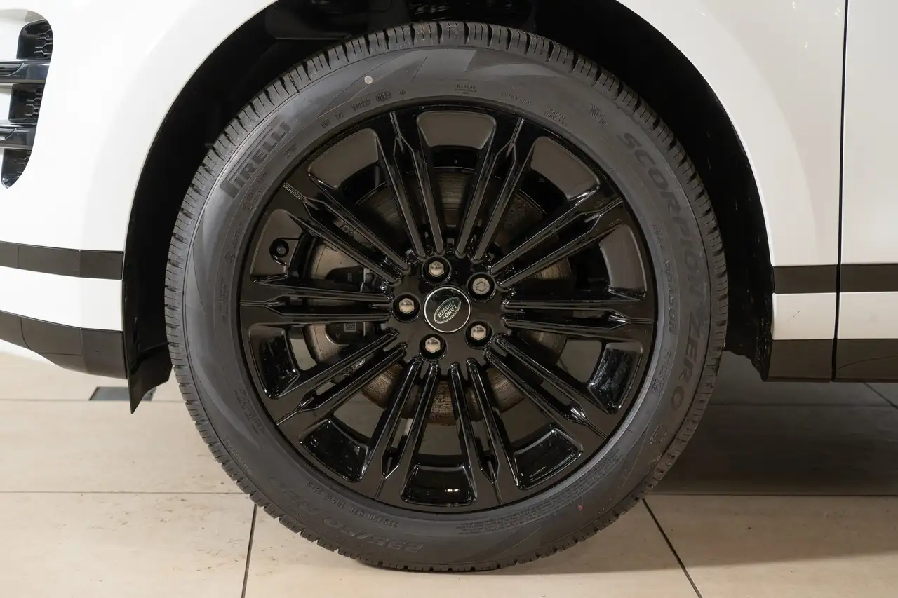 Land Rover Range Rover 10
