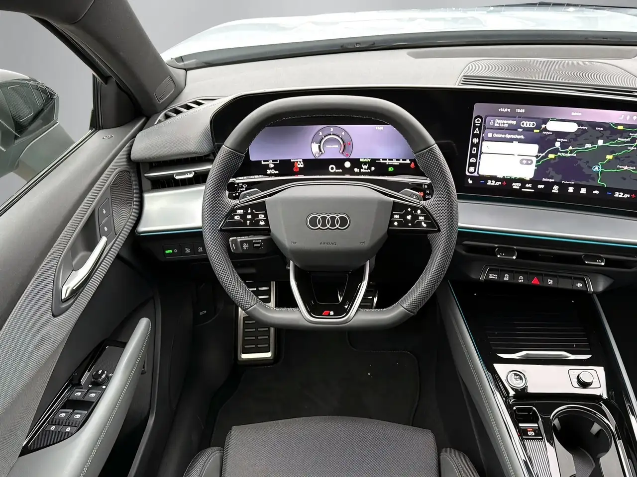 Audi Q3 8