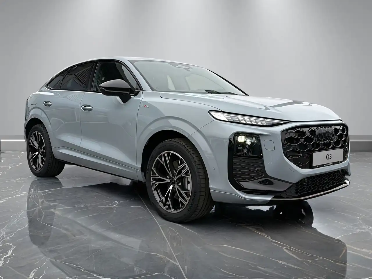 Audi Q3 16