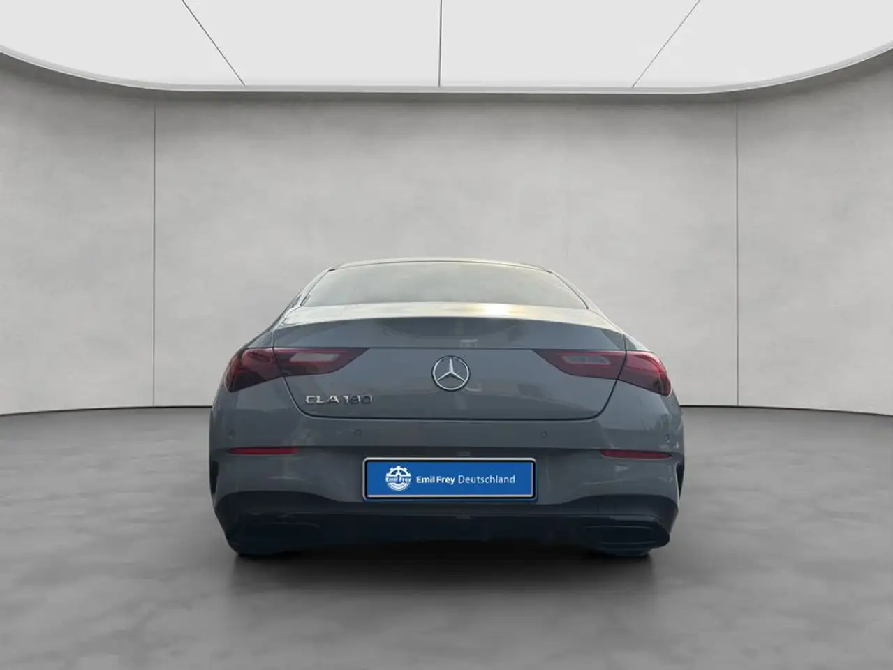 Mercedes-Benz CLA 180 4