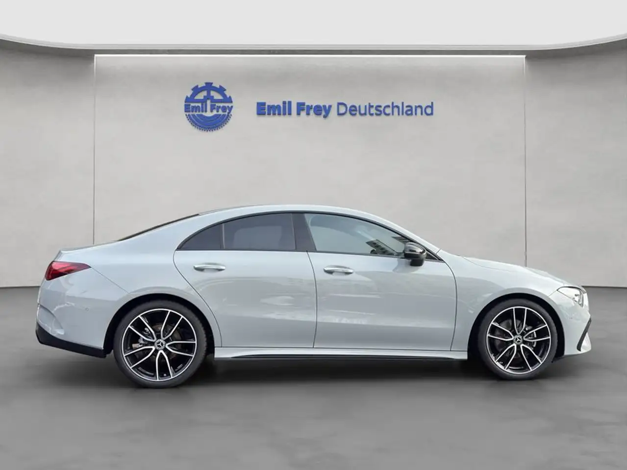 Mercedes-Benz CLA 180 7