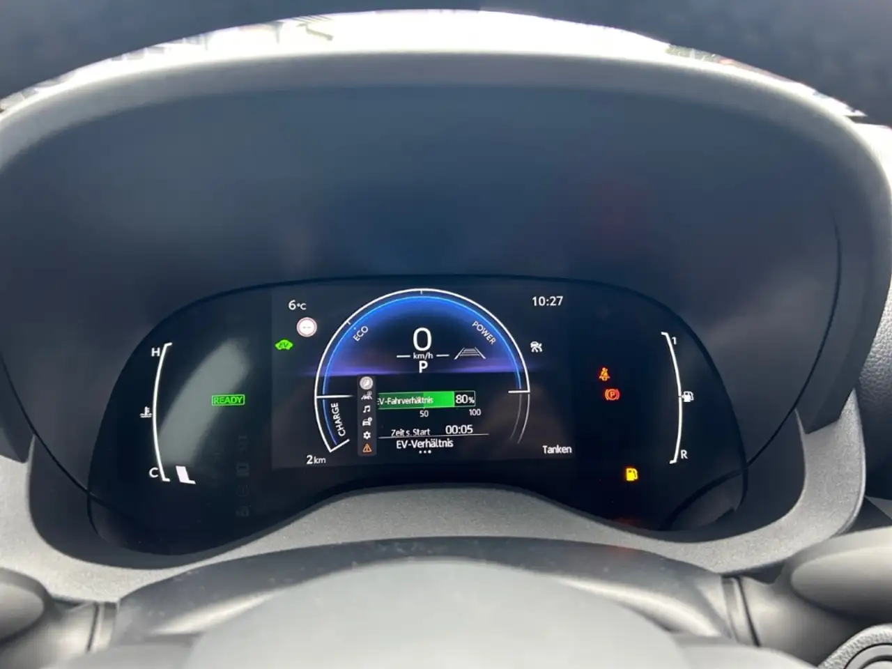 Toyota Yaris 16