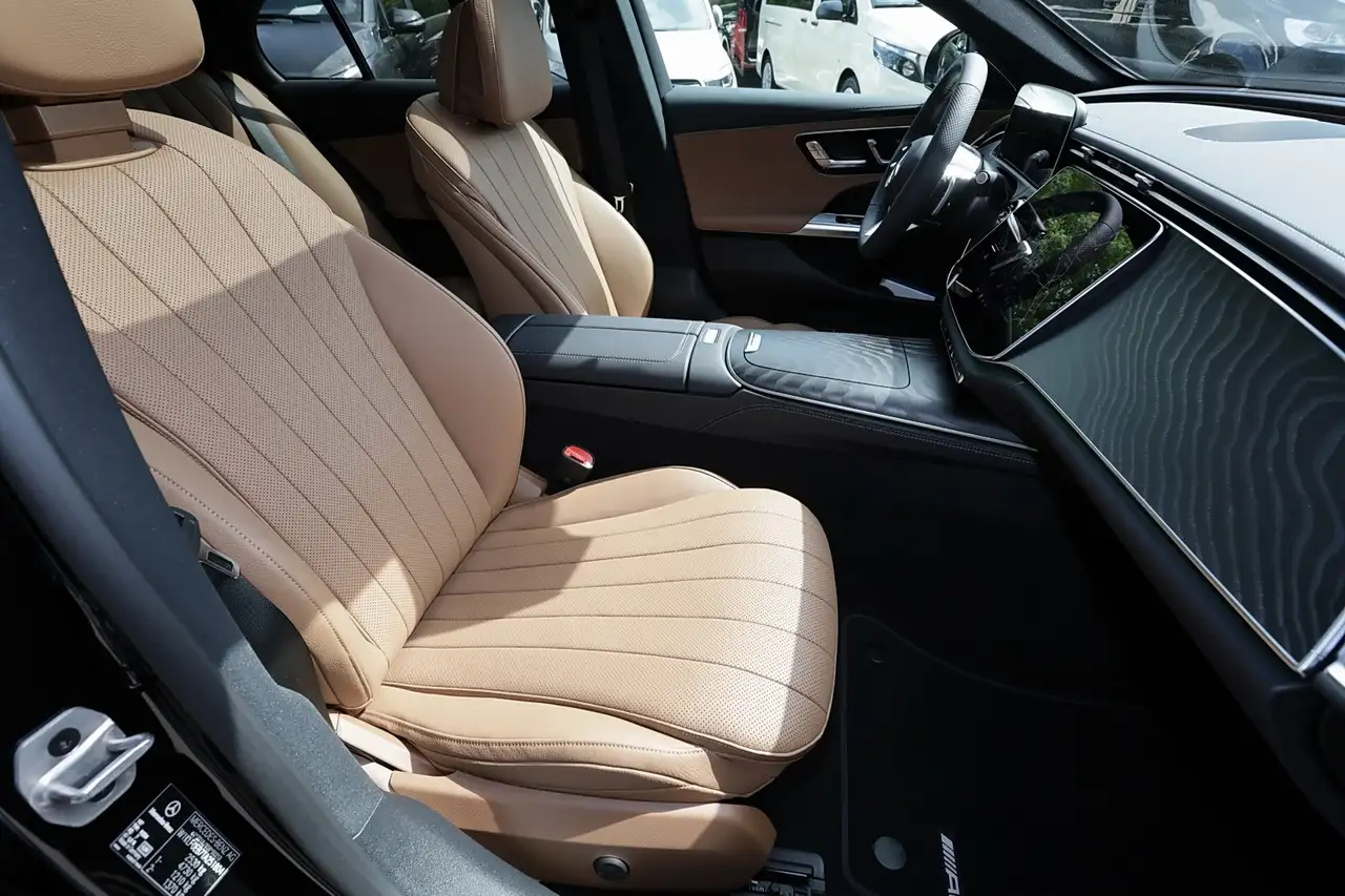 Mercedes-Benz E 220 4