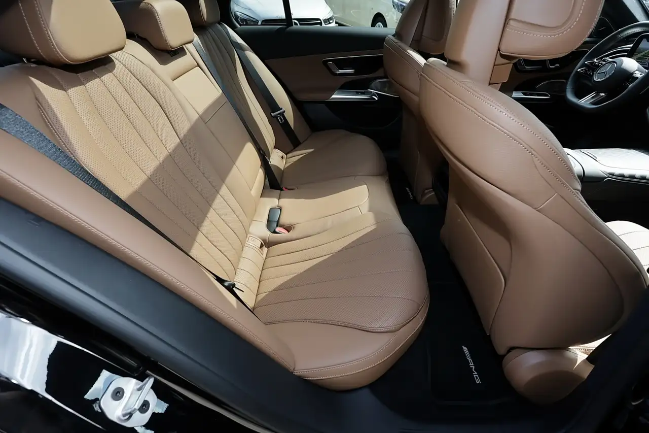 Mercedes-Benz E 220 6