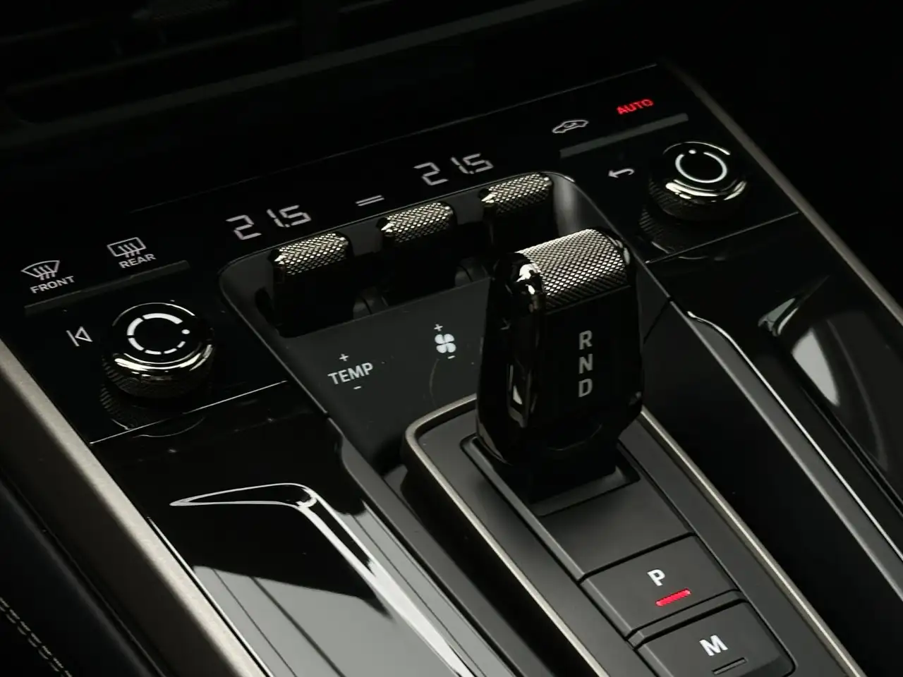 Porsche 992 911 11