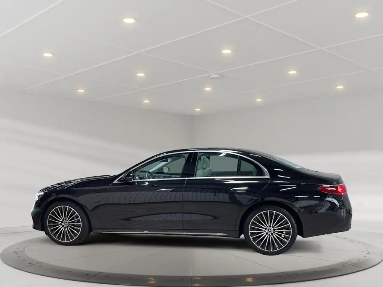 Mercedes-Benz E 450 4