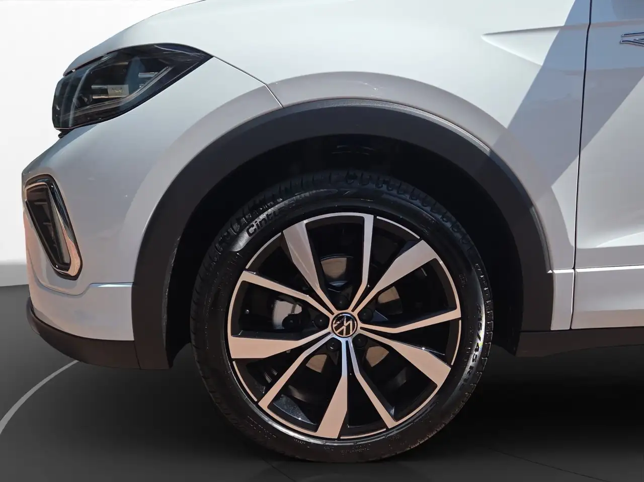 Volkswagen T-Cross 5