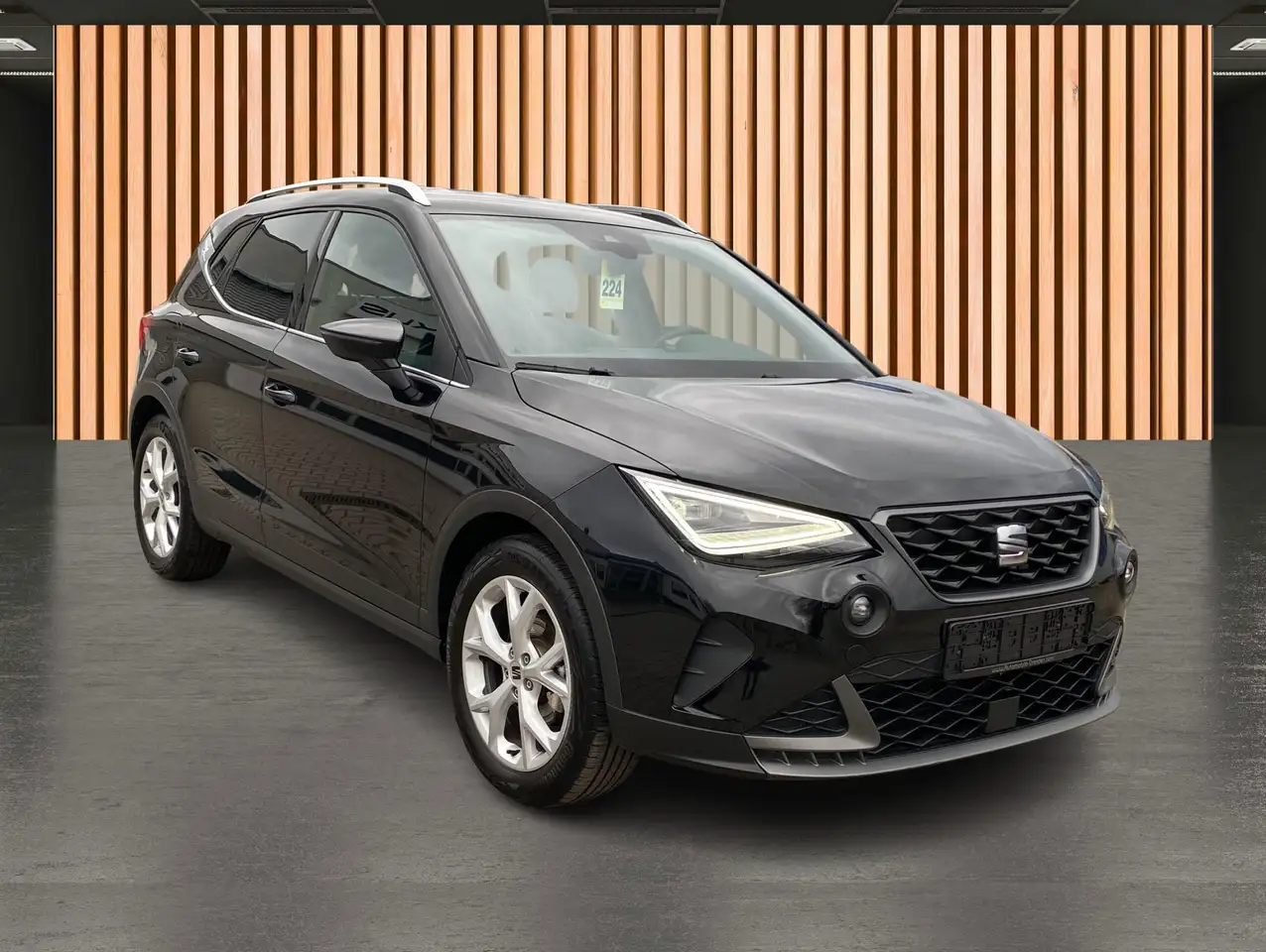 Seat Arona 4