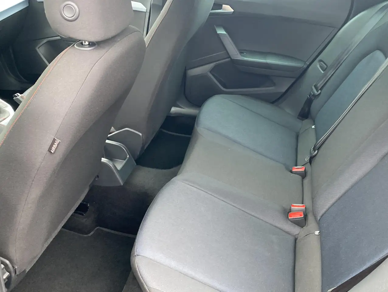 Seat Arona 11
