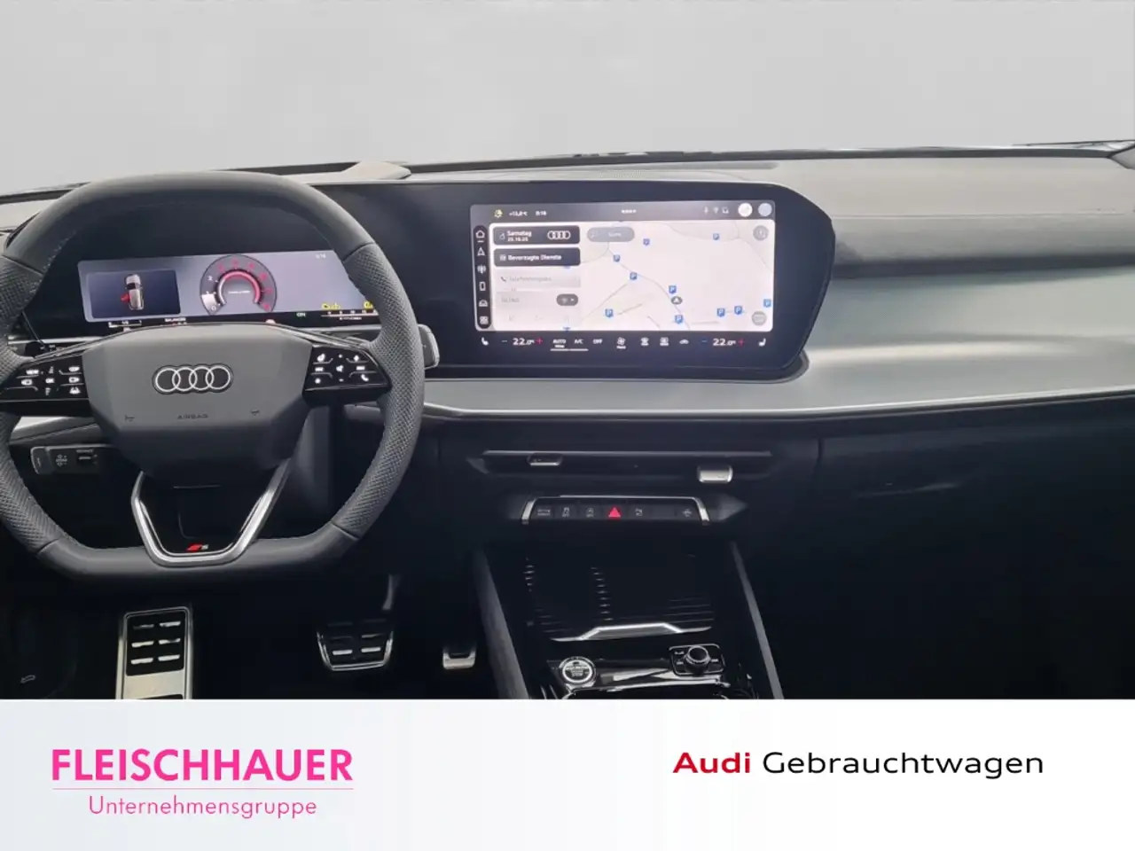 Audi Q3 11