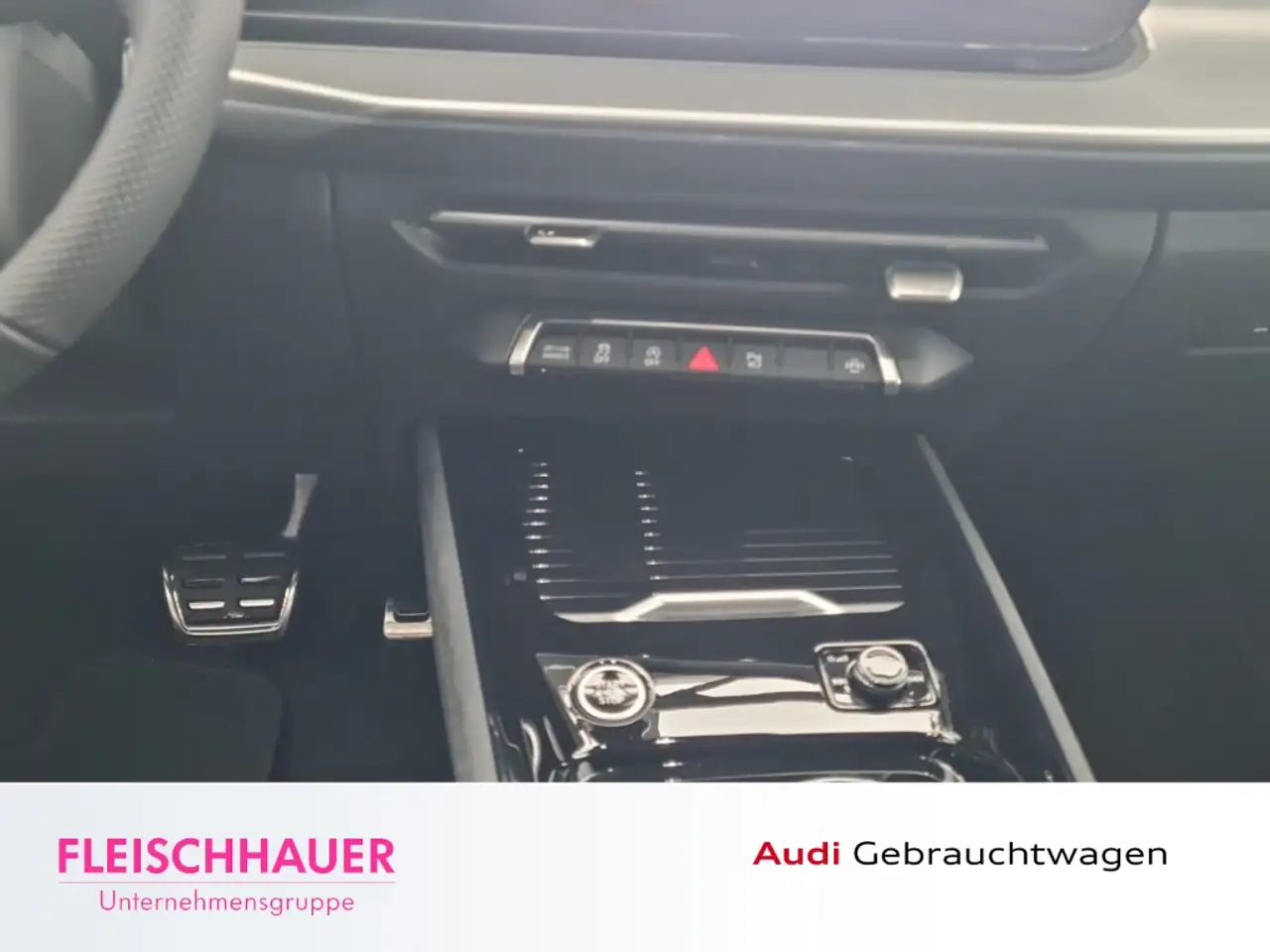Audi Q3 12