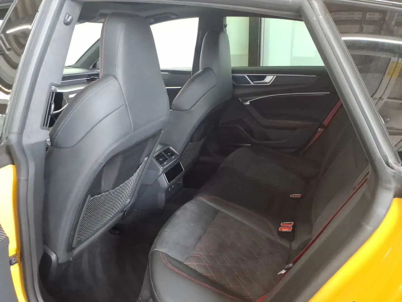 Audi S7 6