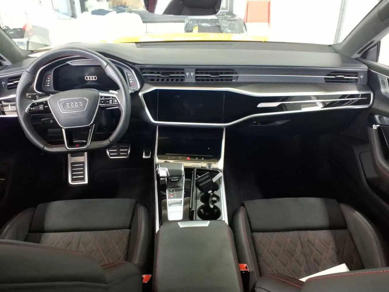 Audi S7 8