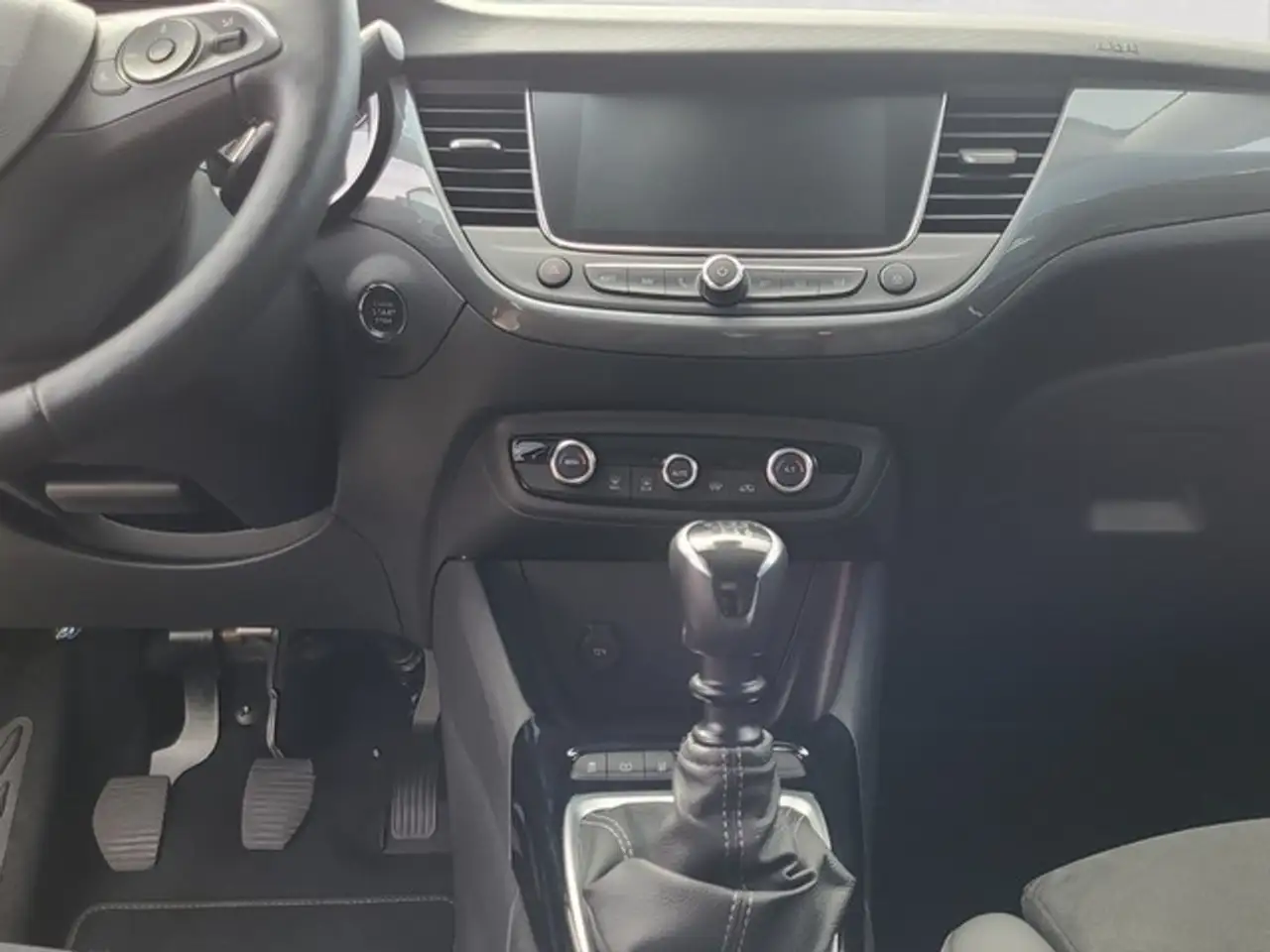 Opel Crossland 6
