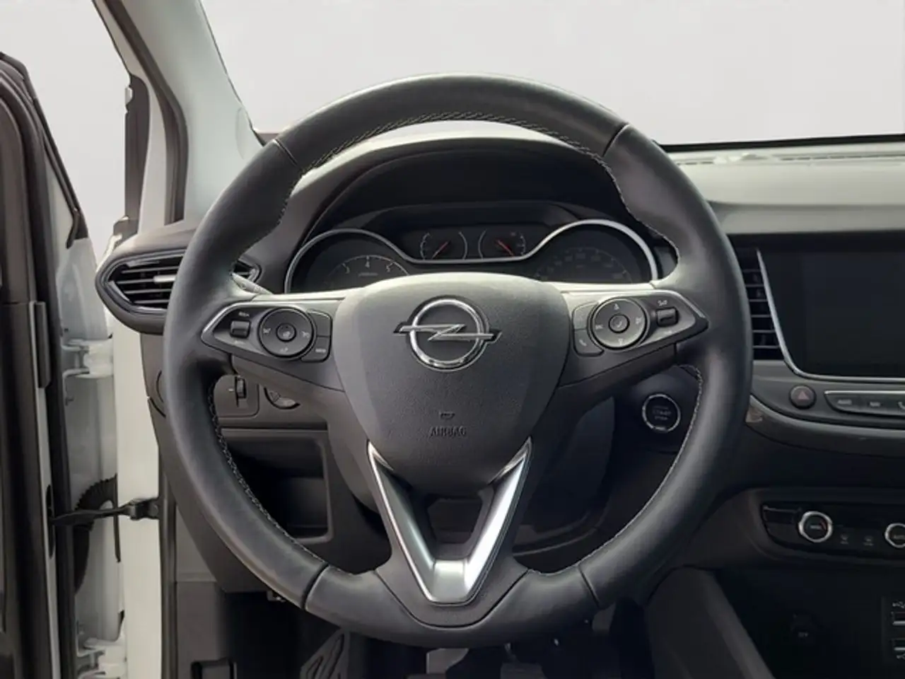 Opel Crossland 8