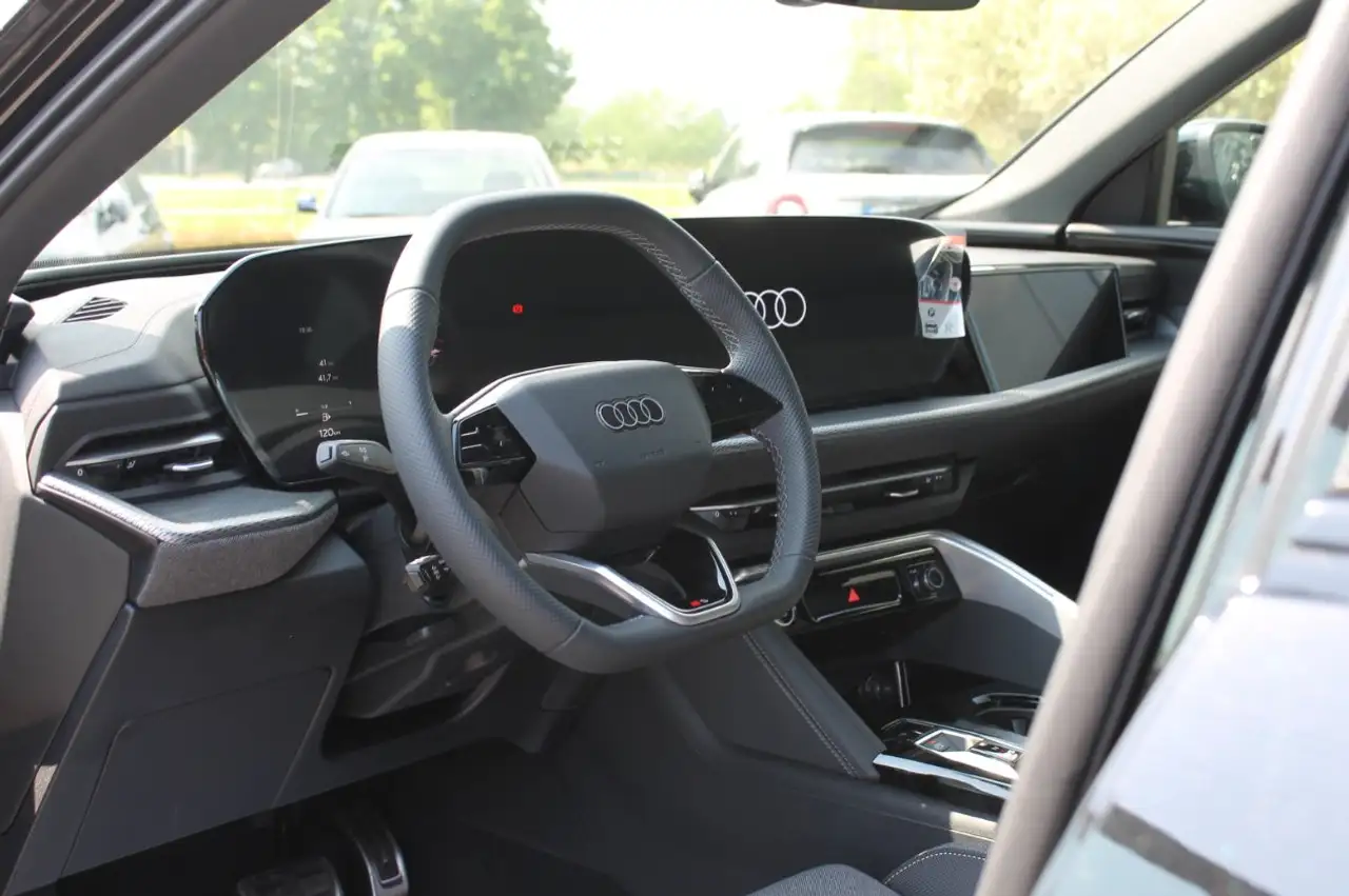 Audi Q5 6