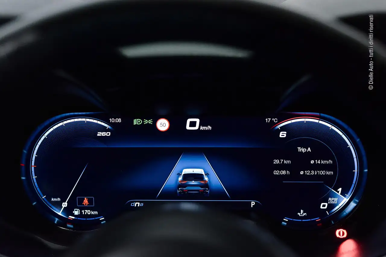 Alfa Romeo Stelvio 9