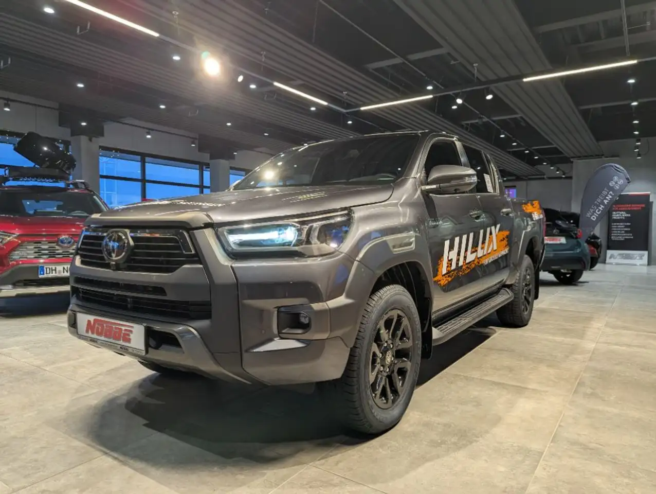 Toyota Hilux 2